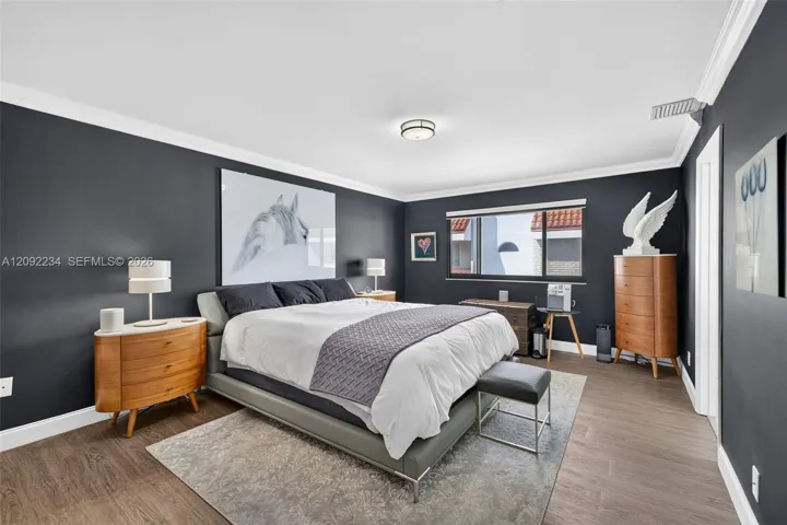 Huge Master Bedroom Could Easily Accommodate a Sitting Area