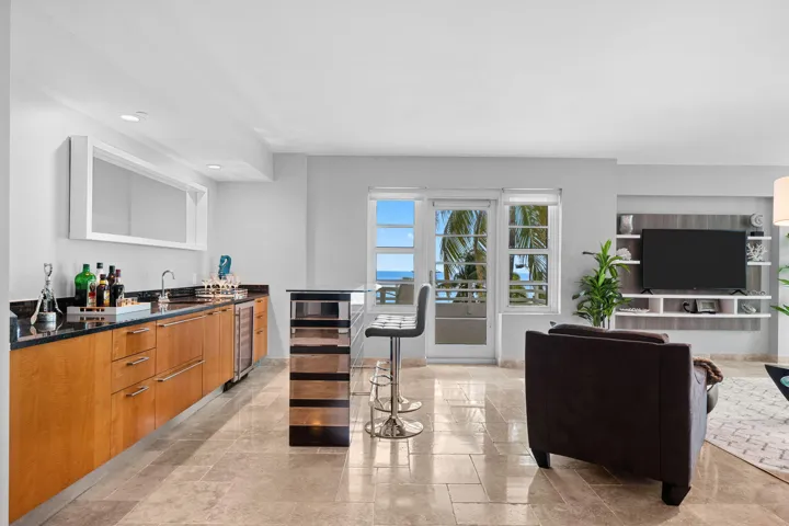Wet Bar