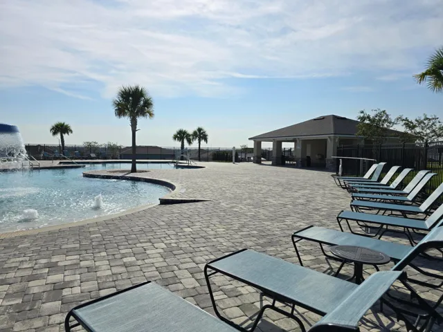 Community pool
