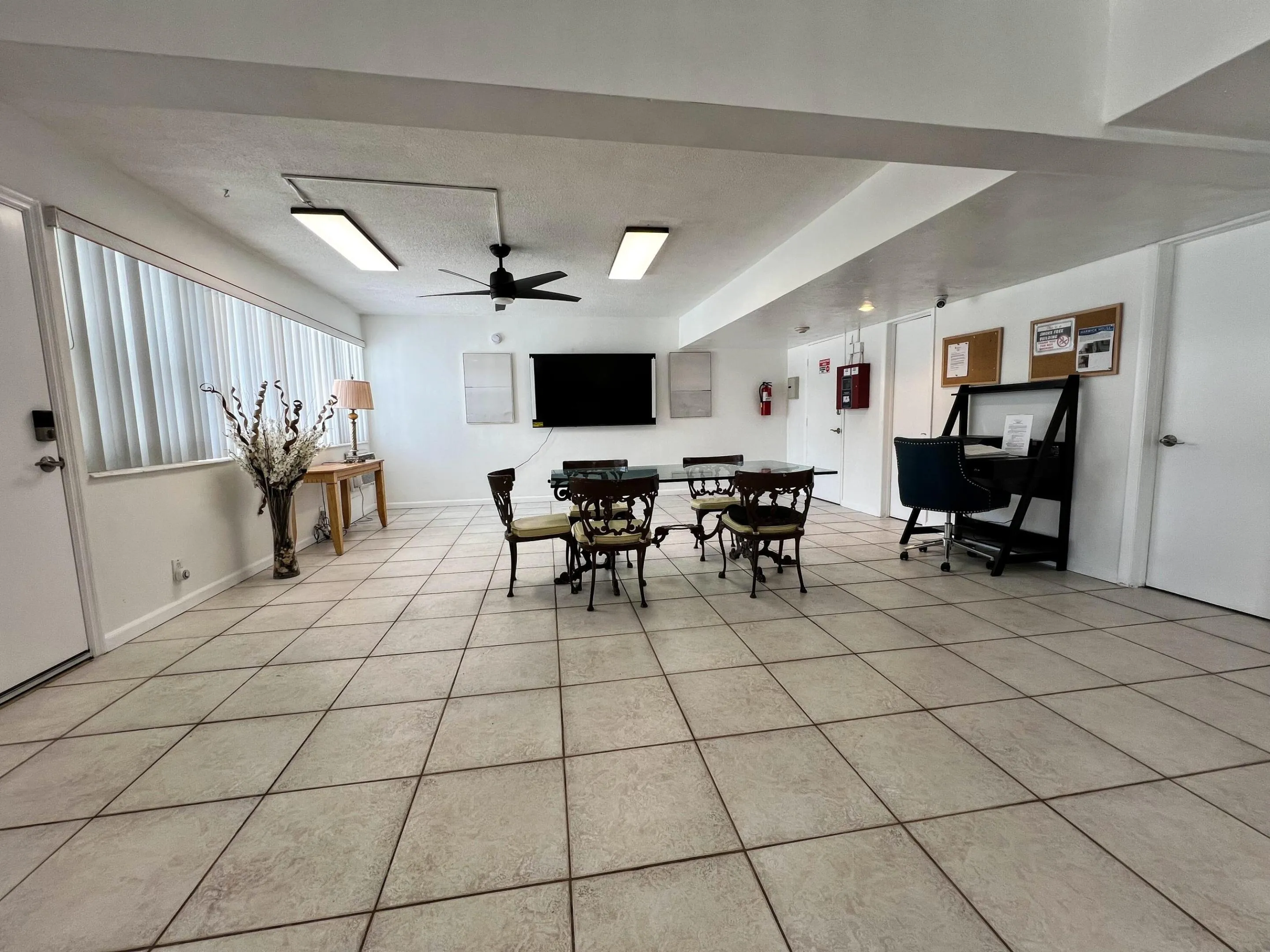 Club room