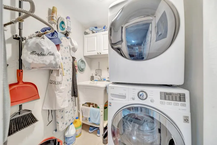 Laundry Room 1