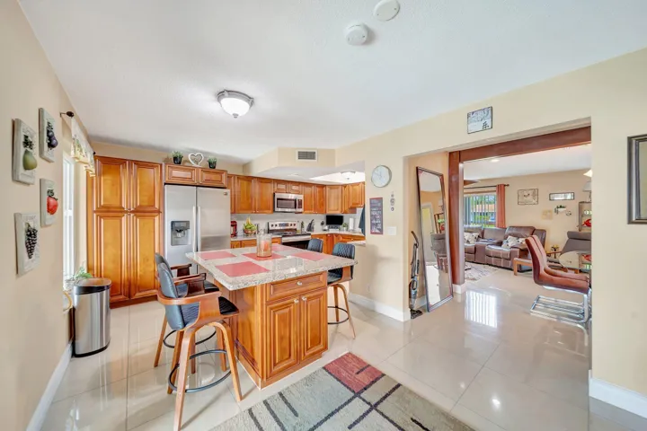 Kitchen 1