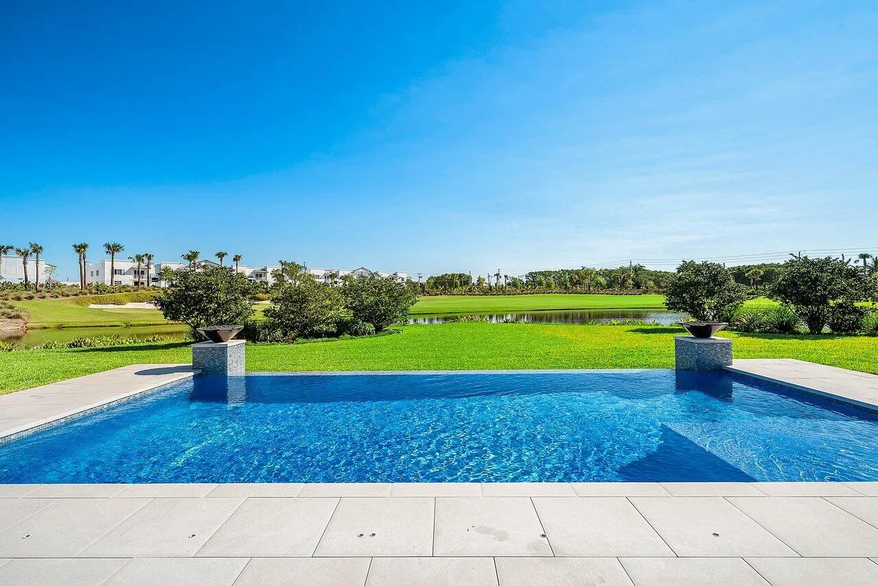 infinity pool