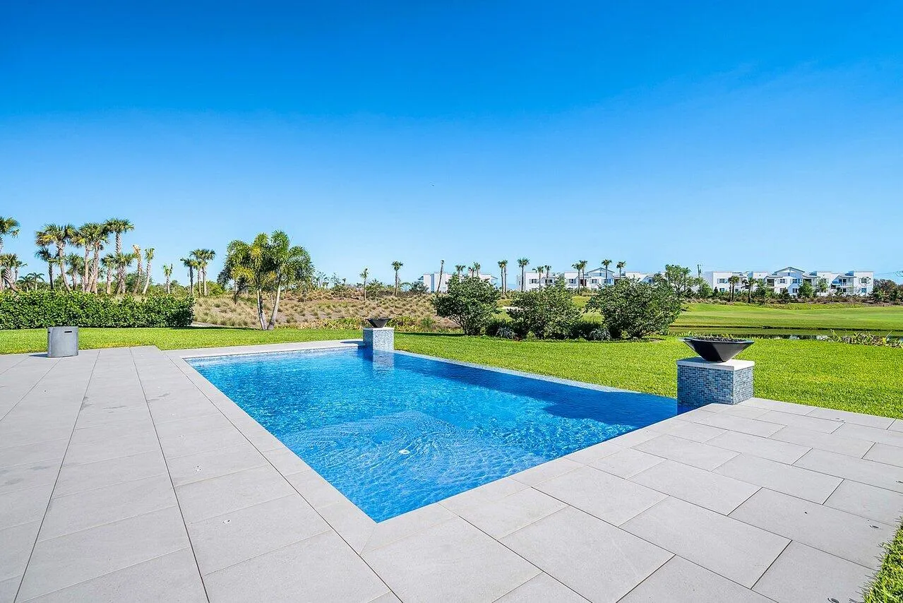 infinity pool
