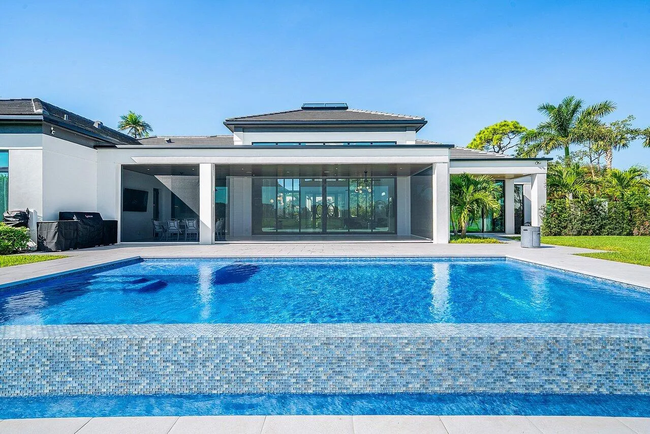 Gorgeous backyard