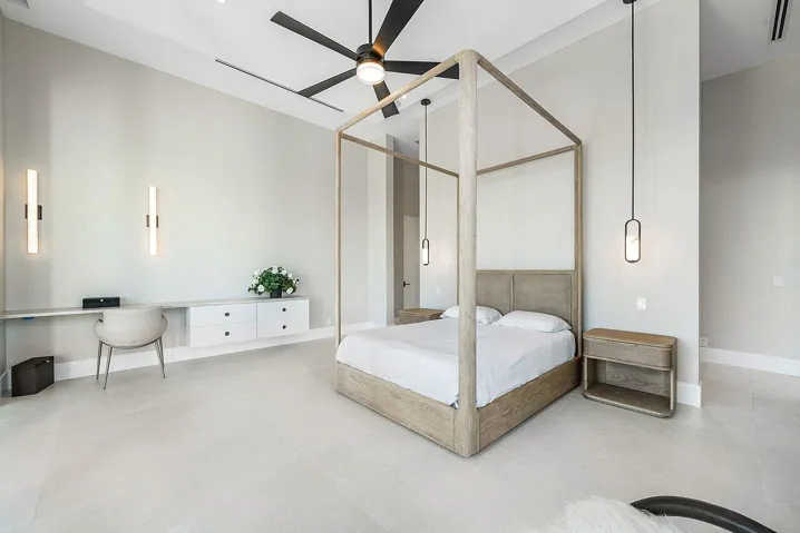 master bed