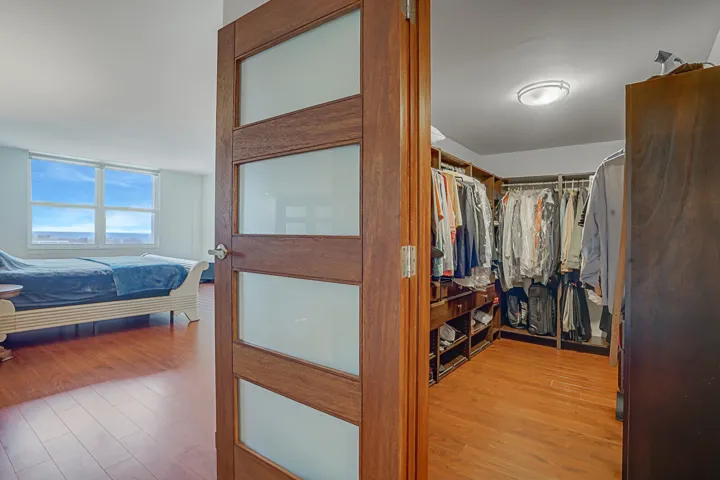 Walk In Closet