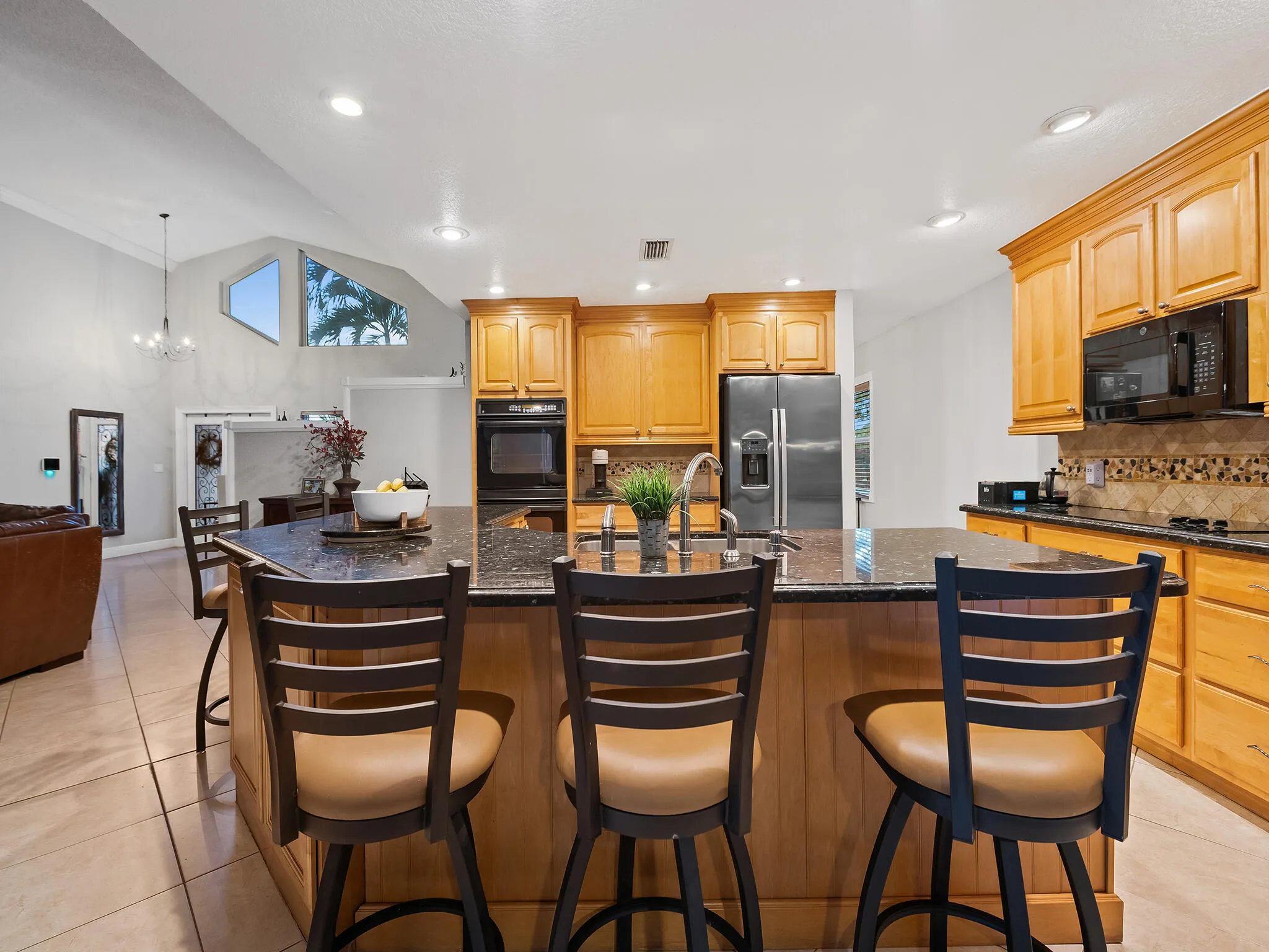 Breakfast bar keeps everyone connected.