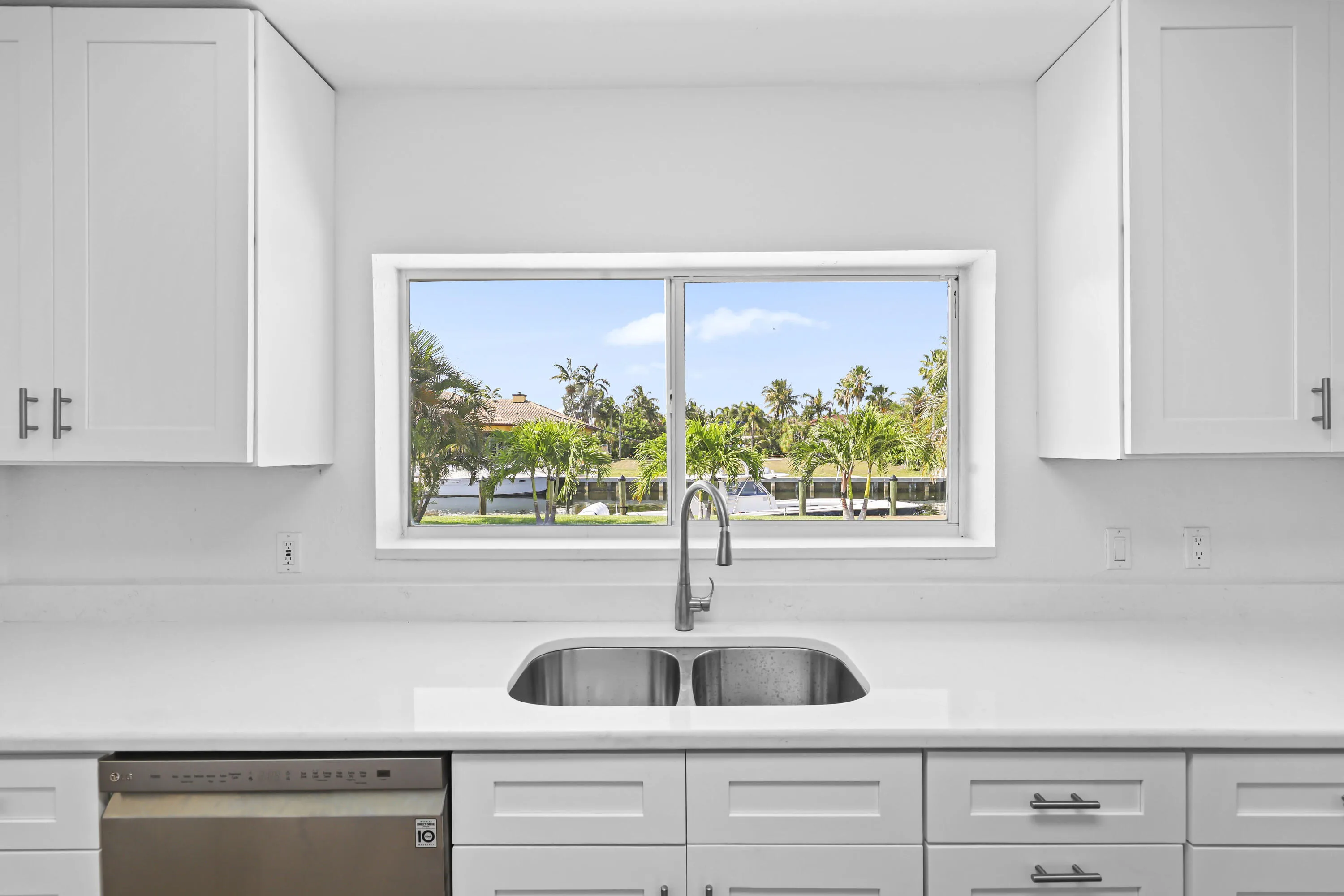 2265 NE 24th St - 17