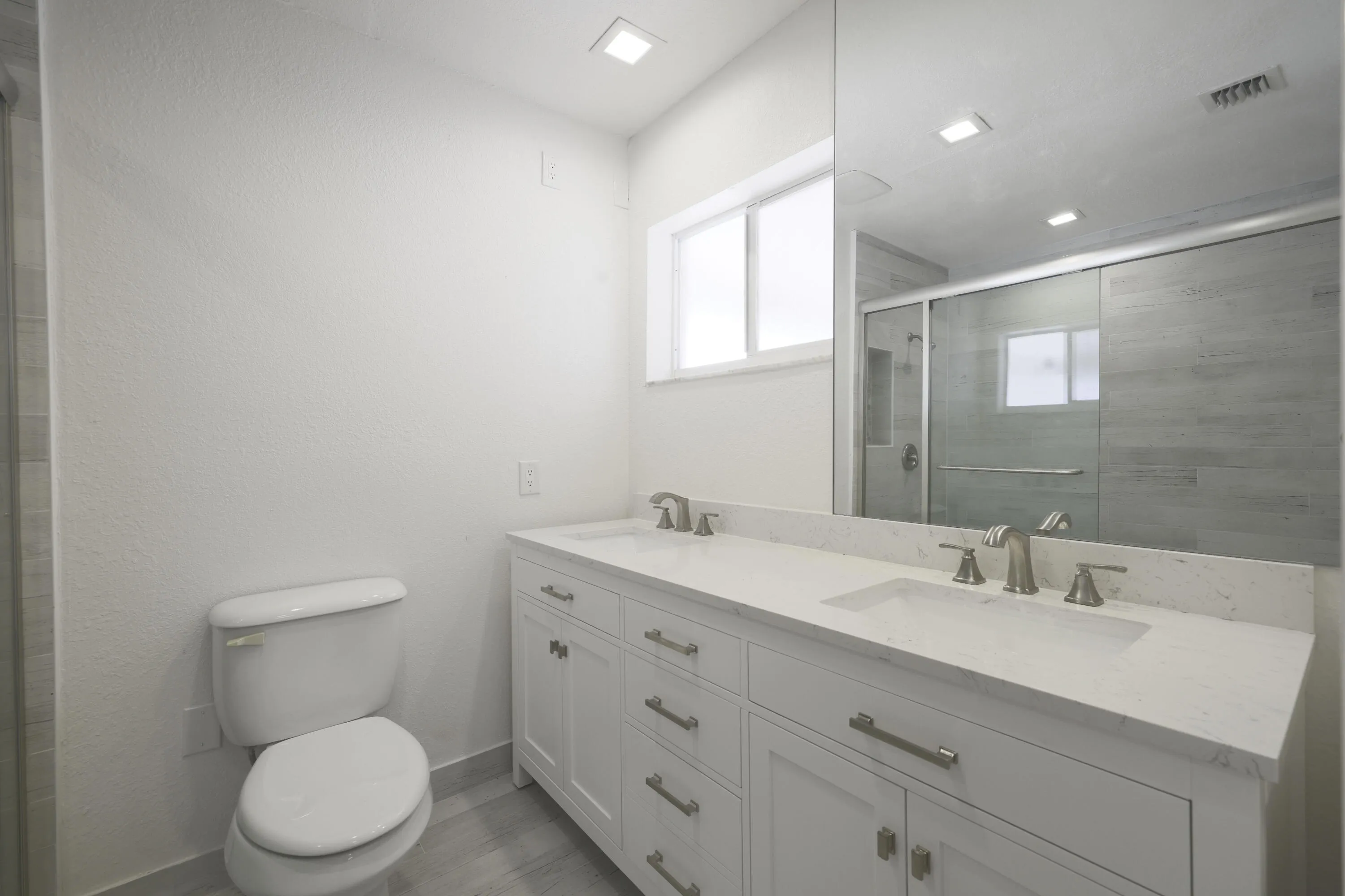 2265 NE 24th St - 31