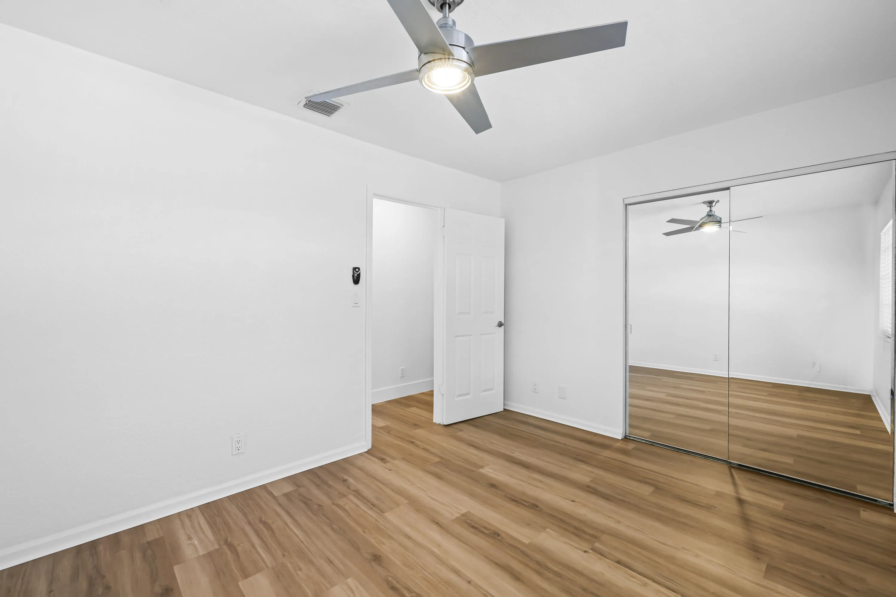 2265 NE 24th St - 22