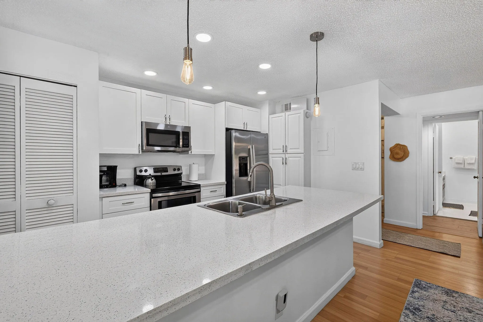 407BrackenwoodLnS(17)