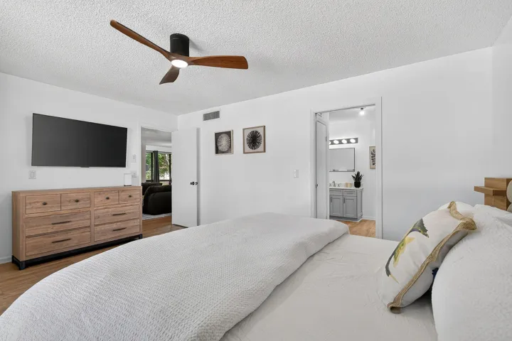 407BrackenwoodLnS(27)