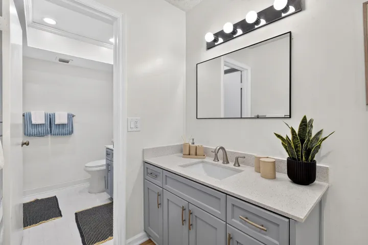 407BrackenwoodLnS(29)
