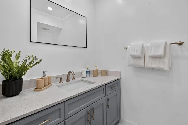 407BrackenwoodLnS(40)