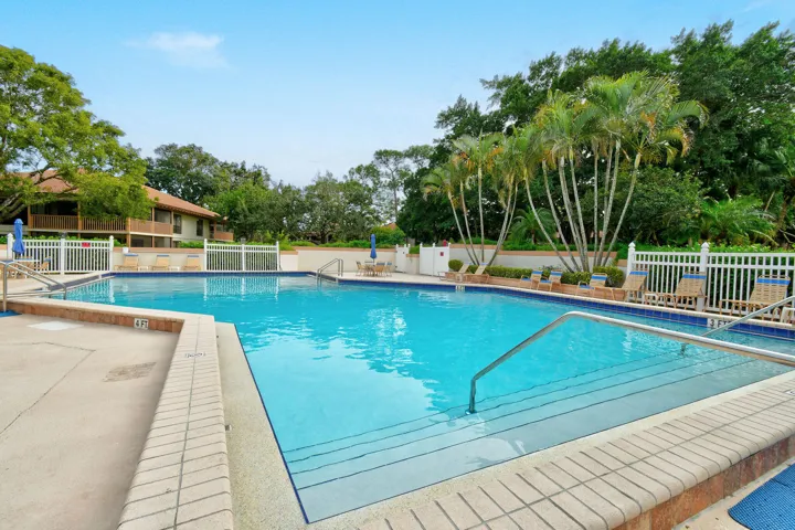 407BrackenwoodLnS(61)
