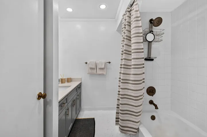 407BrackenwoodLnS(39)