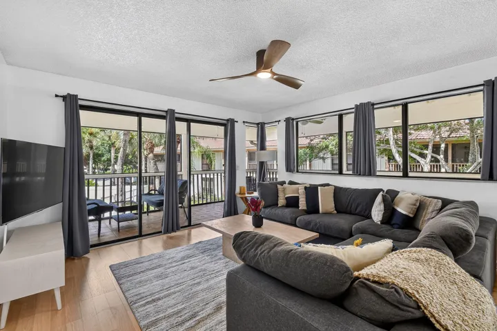 407BrackenwoodLnS(11)