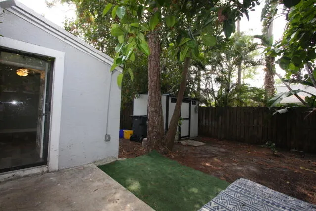 Property photo 32