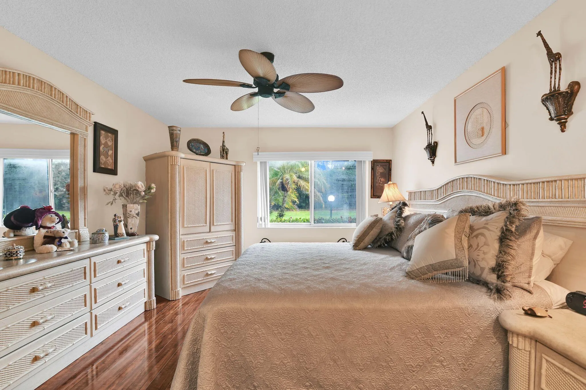 8955 Seascape Ln Primary BR 4