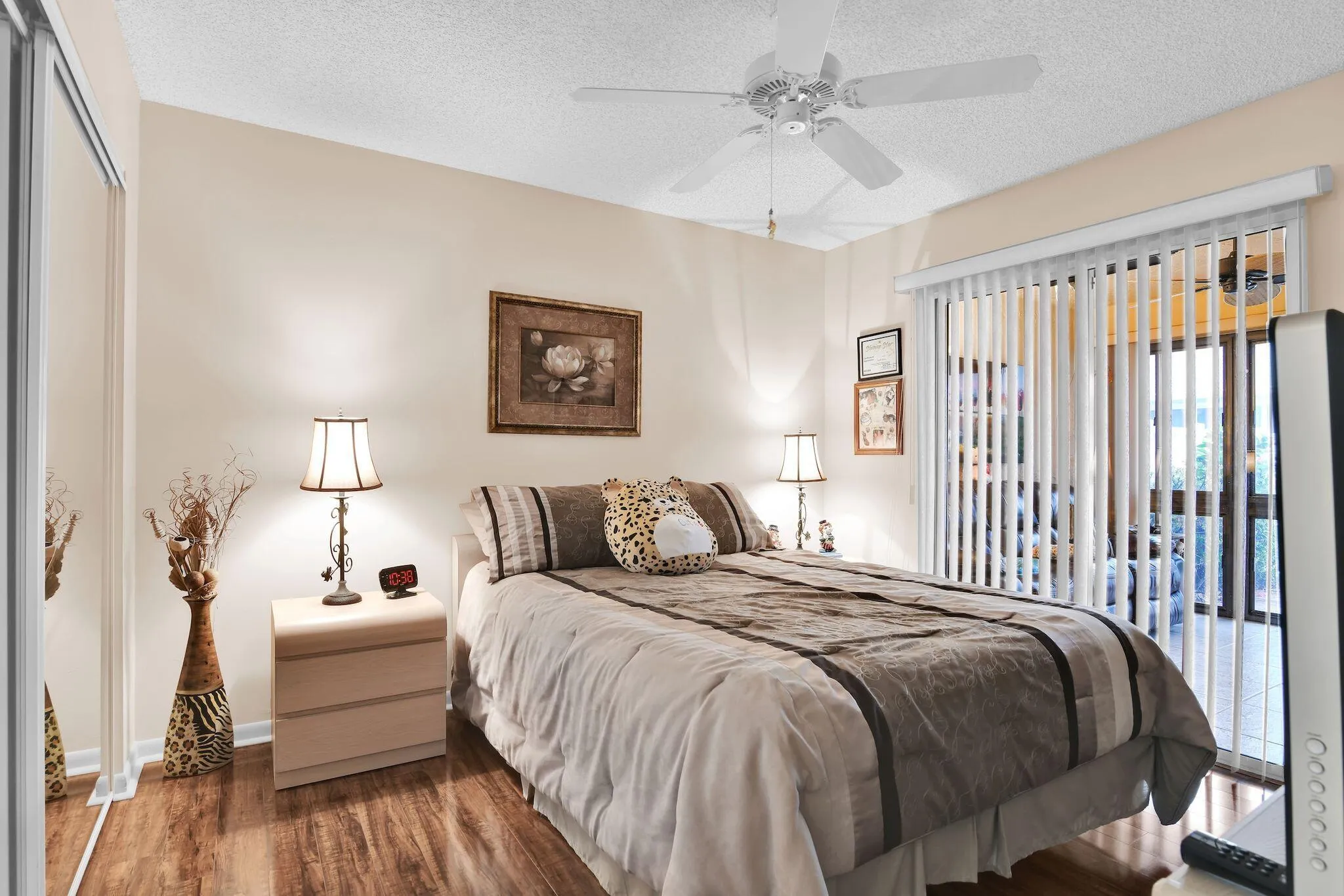 8955 Seascape Ln 2nd BR