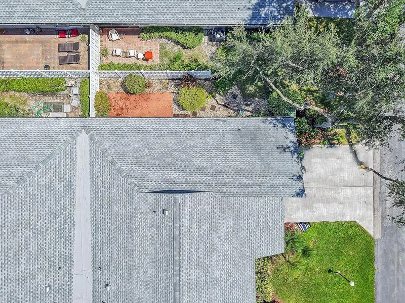 8955 Roof top