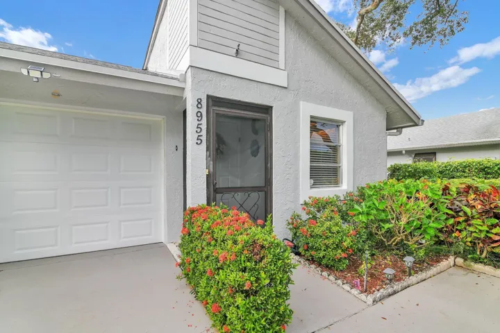 8955 Seascape Front Door