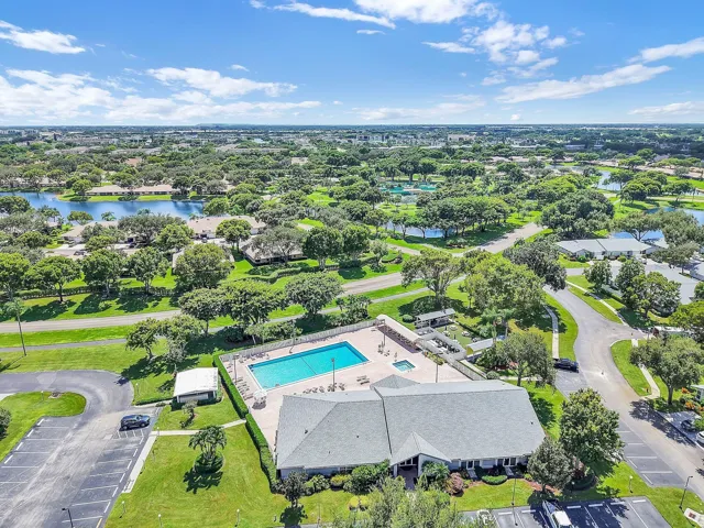 8955 Seascape Ln Pool 4