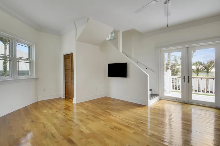Guest House Downstairs