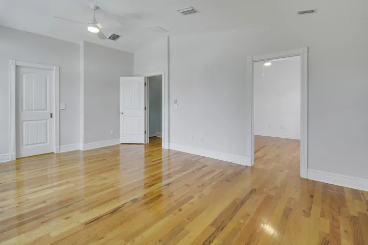 Primary w/ Bonus Room
