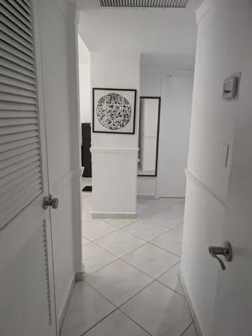 Master Bedroom Entrance