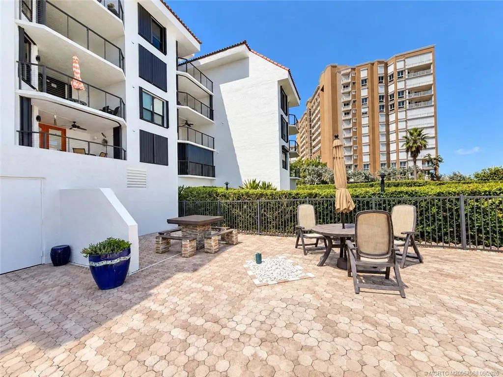 Property photo 66