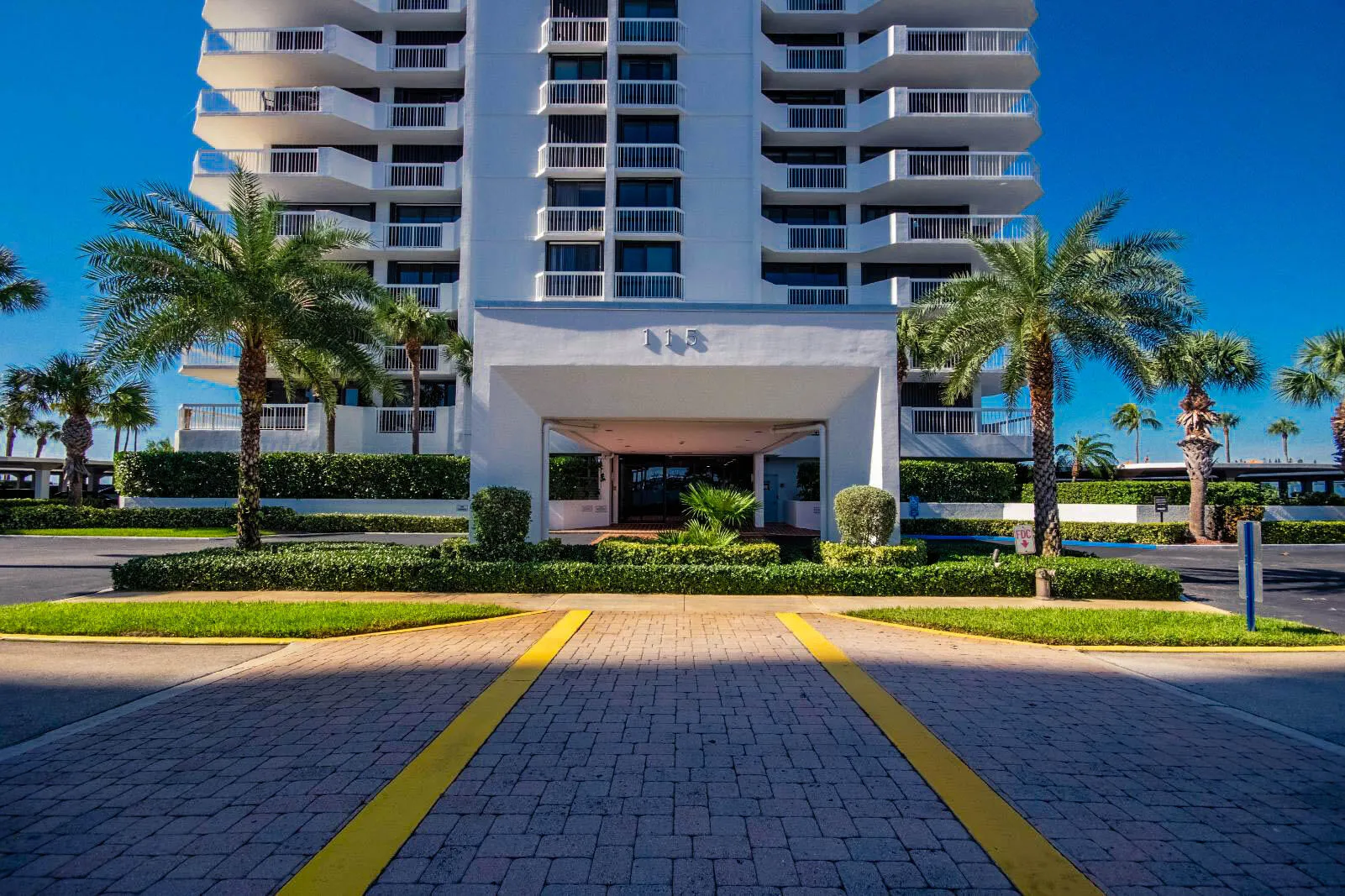 Cove Tower East