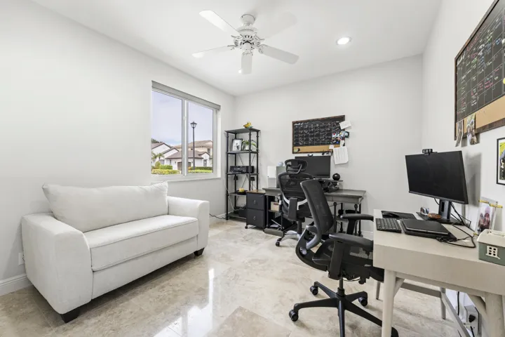 Bedroom-office​​‌​​​​‌​​‌‌​‌‌​​​‌‌​‌​‌​‌​​​‌​​