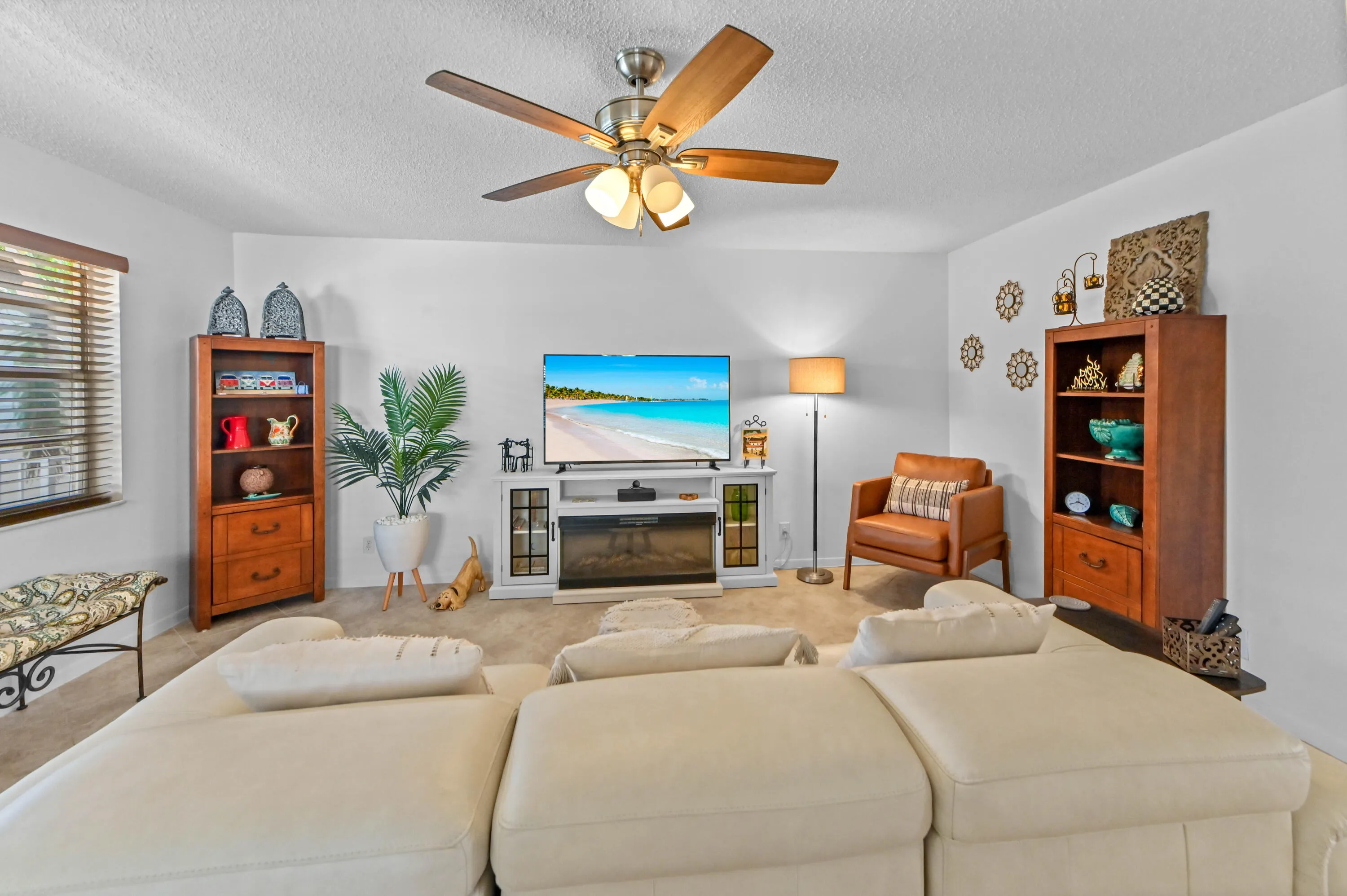 08 Living room 03