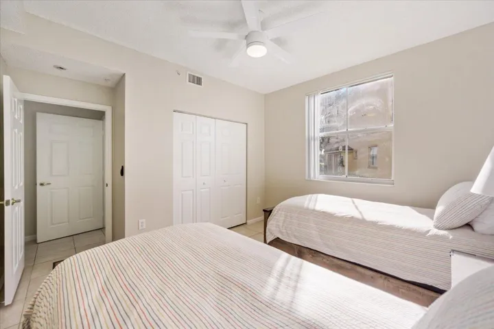 19-Guest Bedroom