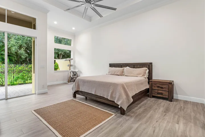 025-8126ValhallaDrive-DelrayBeach-FL-334