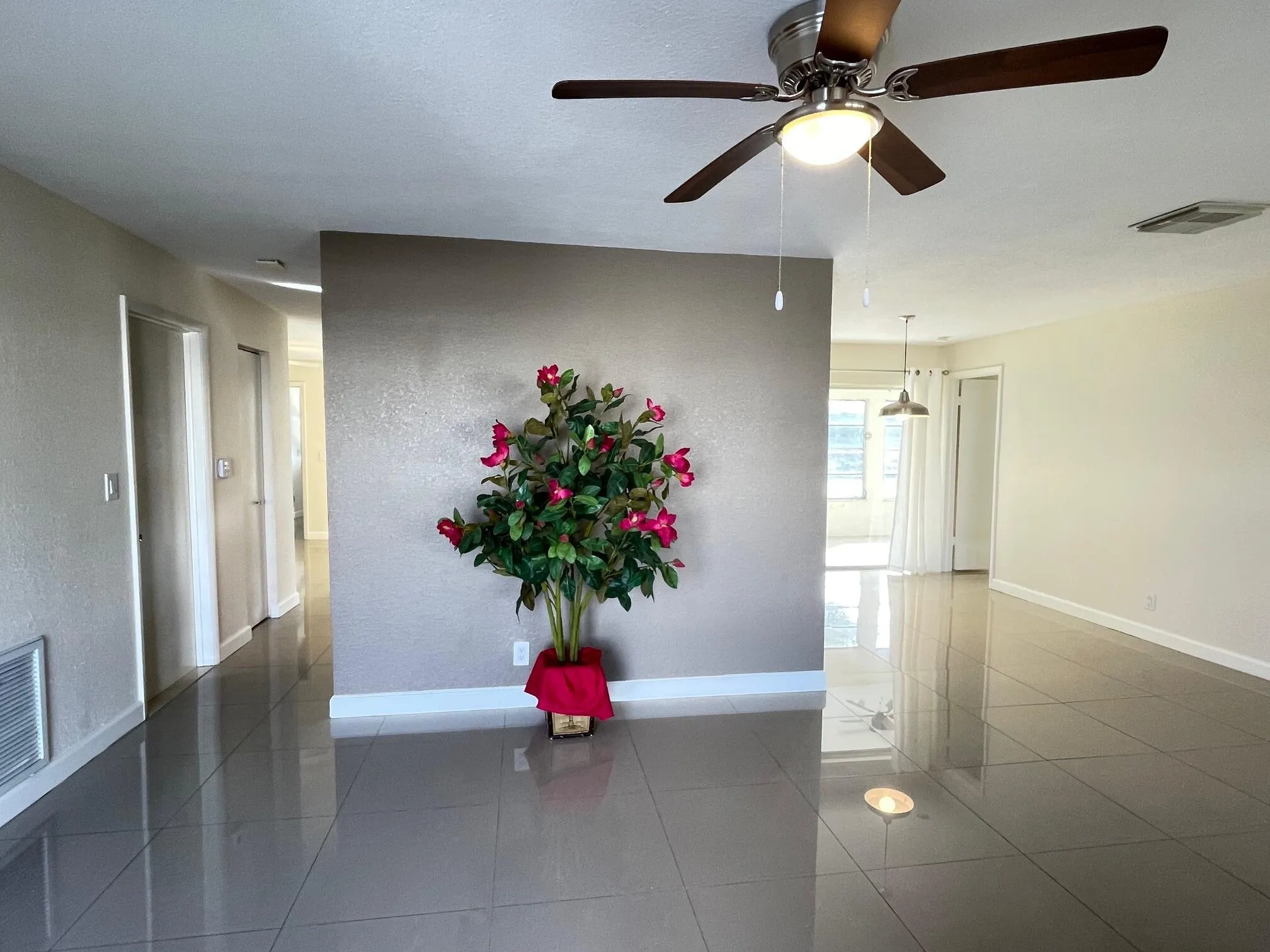 MOST PHOTO'S ARE BEFORE TENANT MOVED IN.