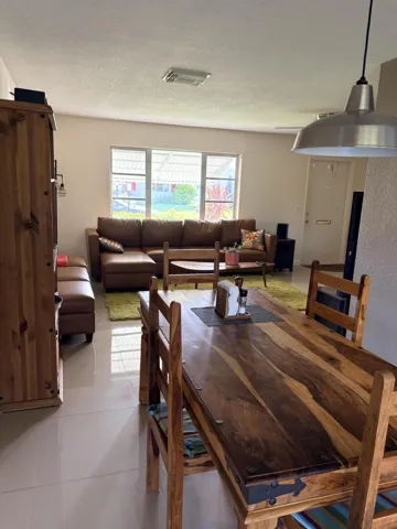 THIS PHOTO IS WITH TENANT FURNITURE. TENANT WILL BE MOVING BY OCT 31st.