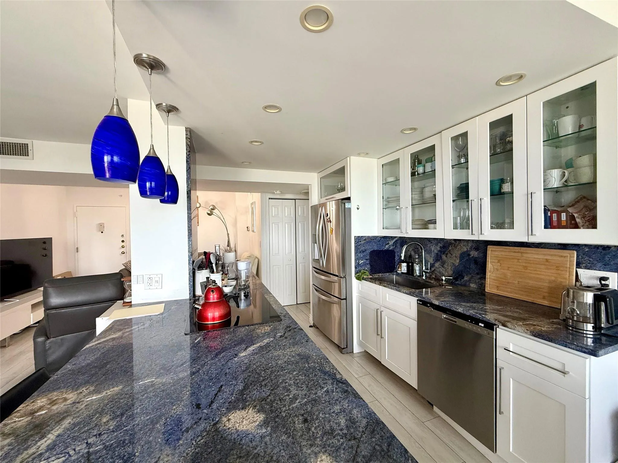 Open kitchen