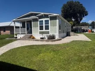 House Water Side