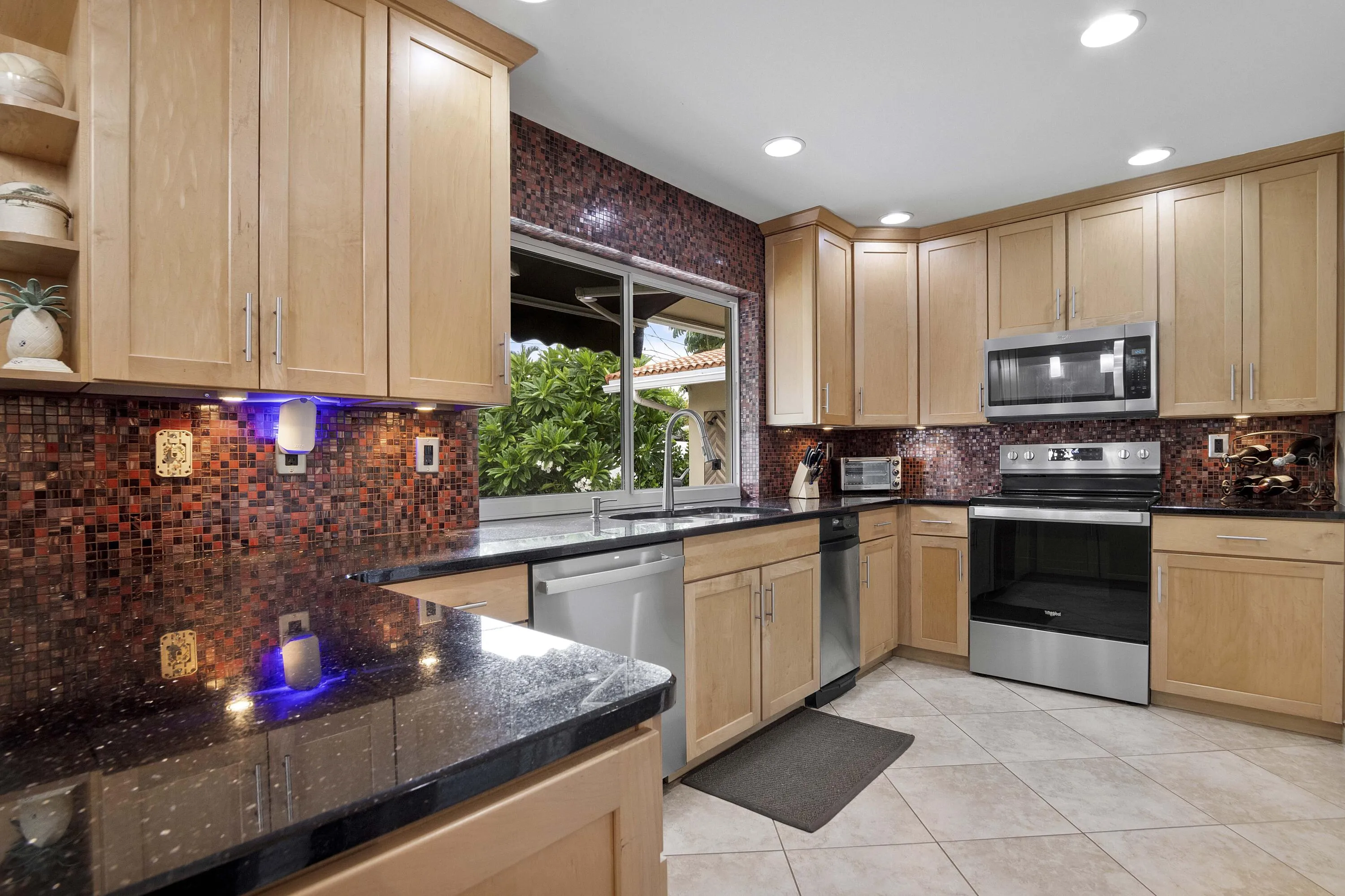 6321 NE 22nd Ave_043