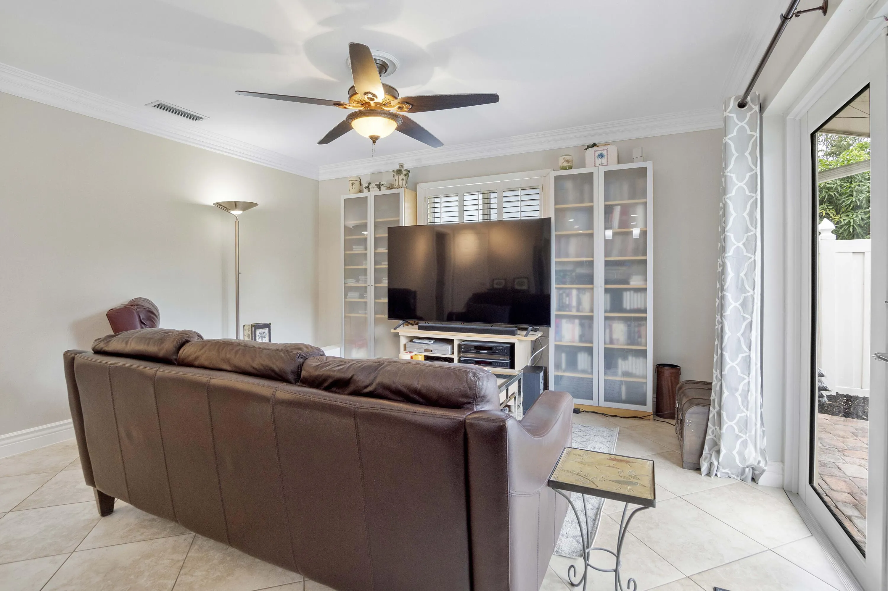 6321 NE 22nd Ave_048