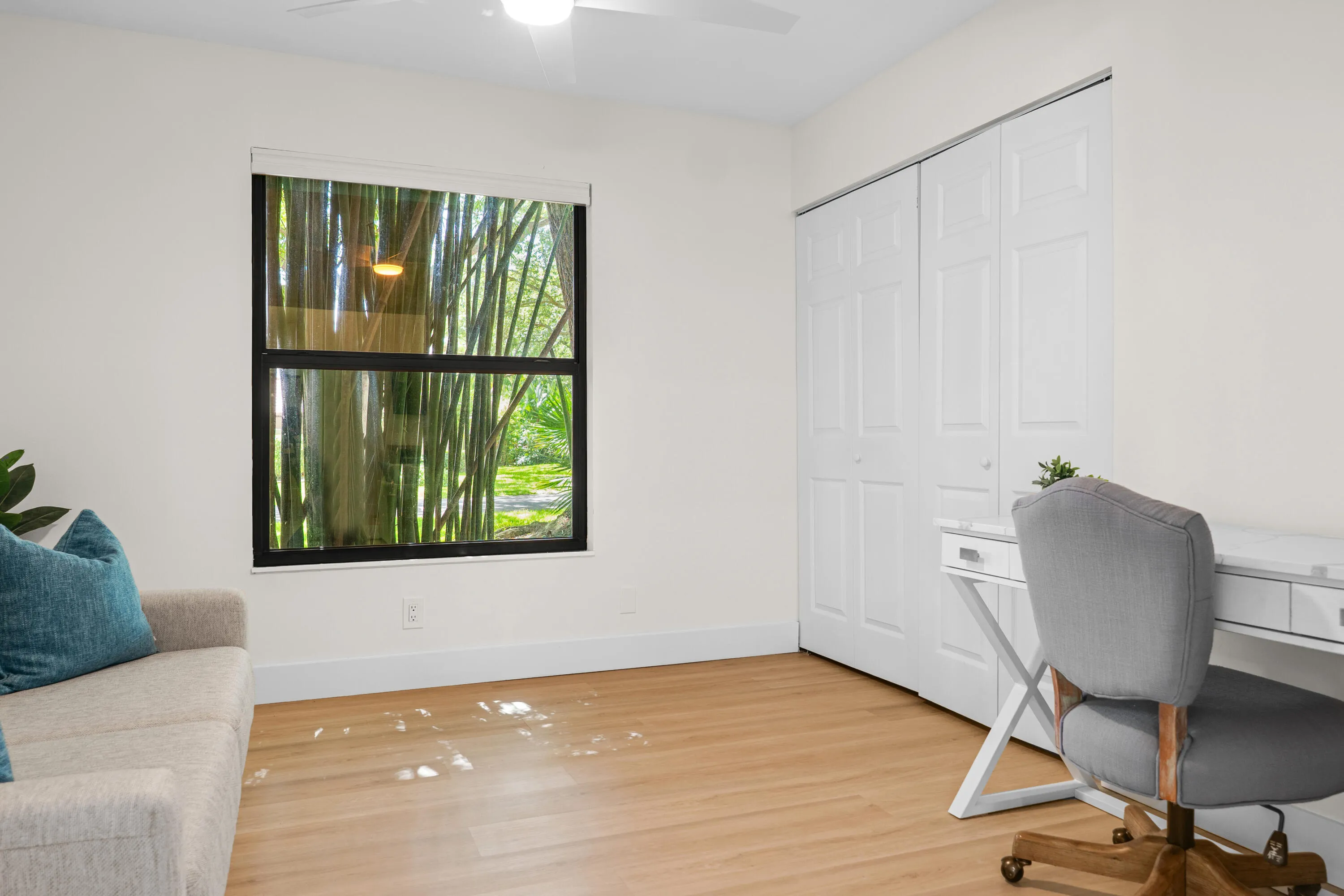 Office/3rd Bedroom