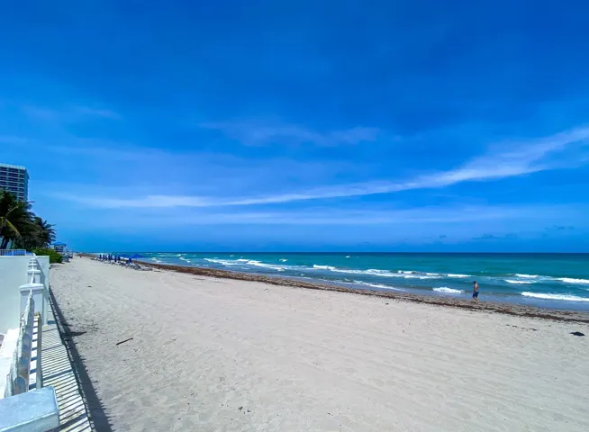 Direct Access to Beach from Secured Property