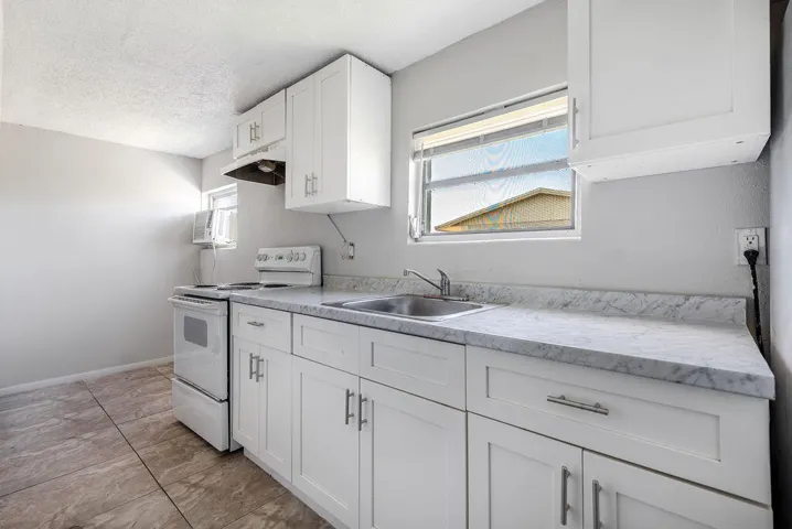 620SW6thStreet#1,BelleGlade-16