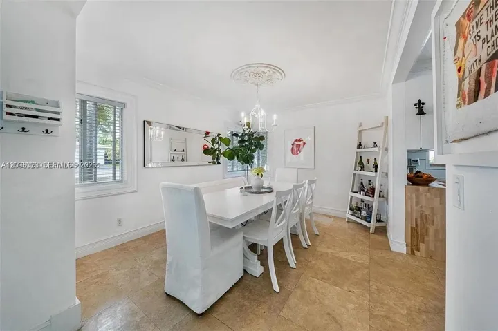 Photo 80