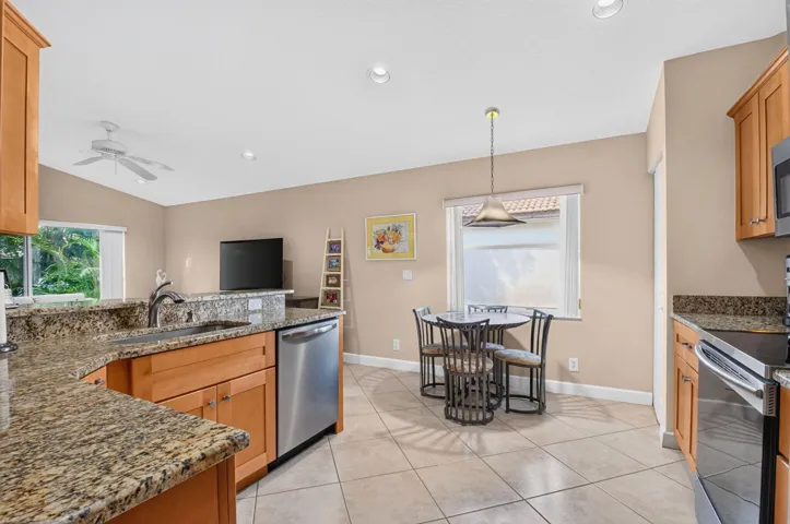 Spacious Kitchen