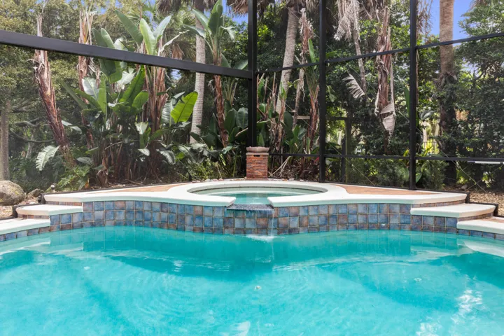 Who needs a spa day when your own private retreat is waiting just steps away? Sink in, unwind, and let the day melt away.