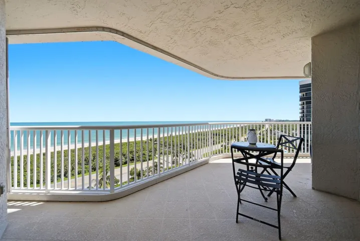 75_5051_North_Highway_A1A_Fort_Pierce_00